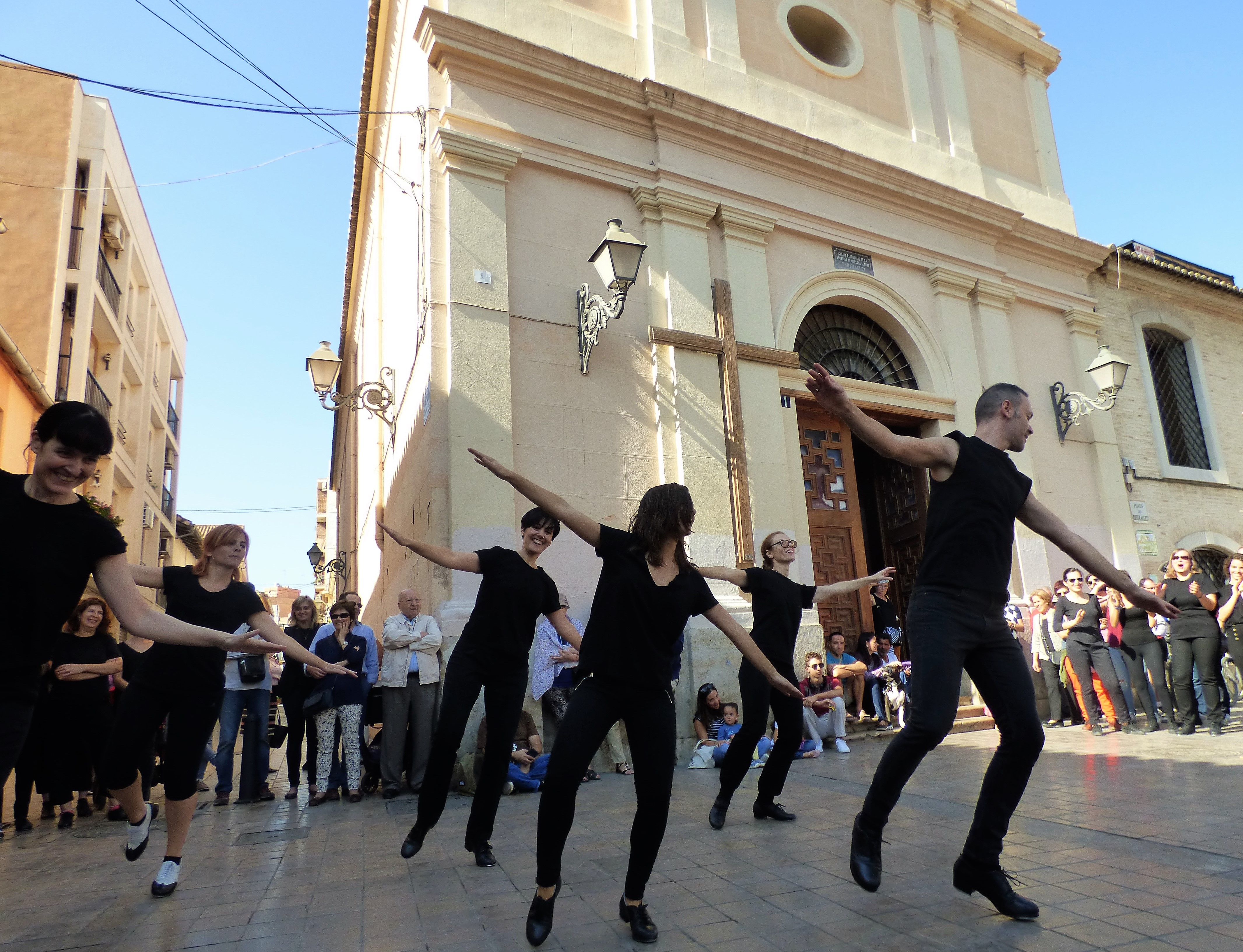 Claqué en la plaza de Benimaclet