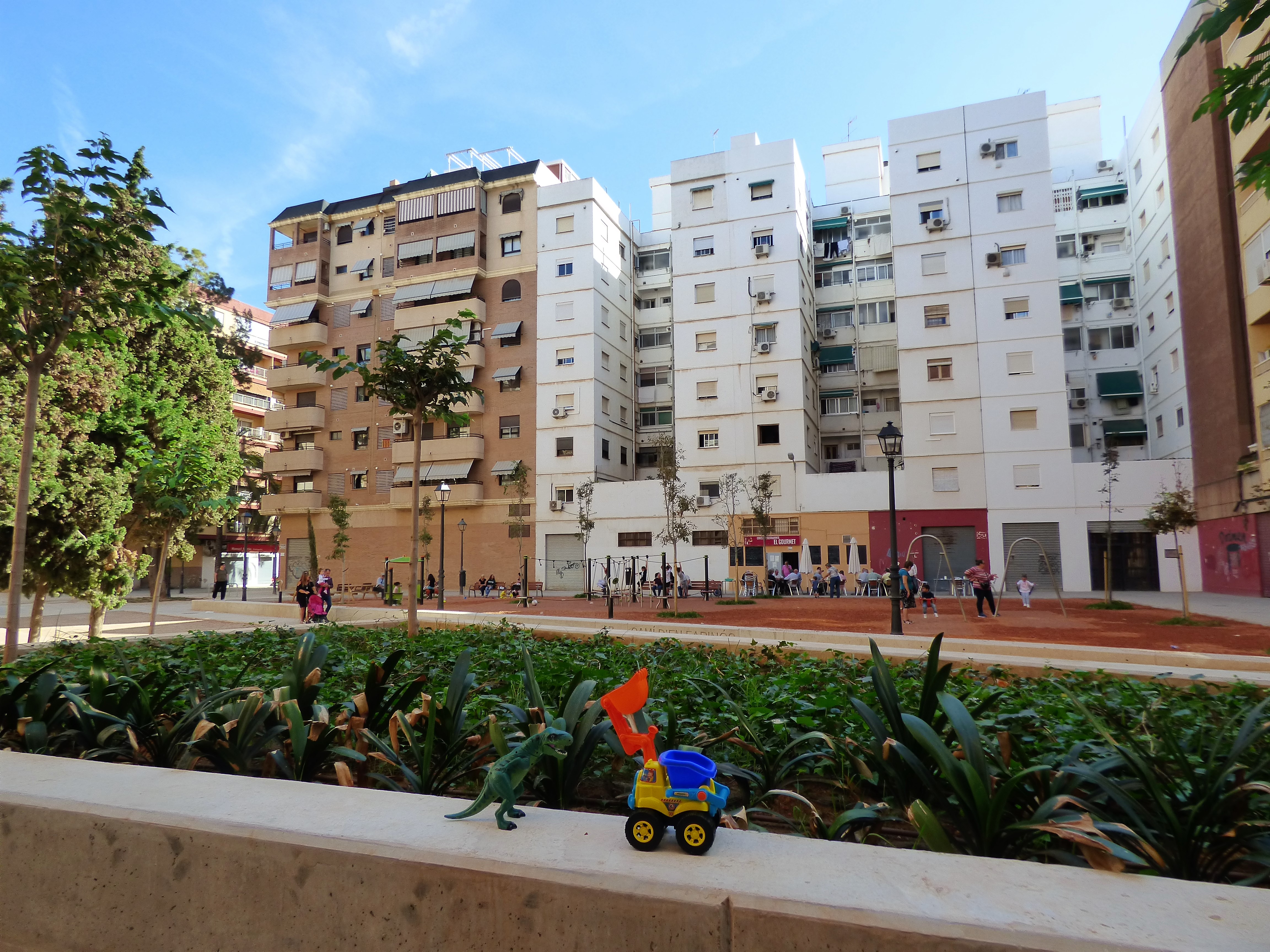 Vista de la plaza Amparo Arce de Benimaclet