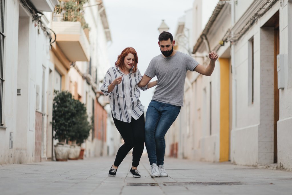 Bailando swing en las calles de Benimaclet