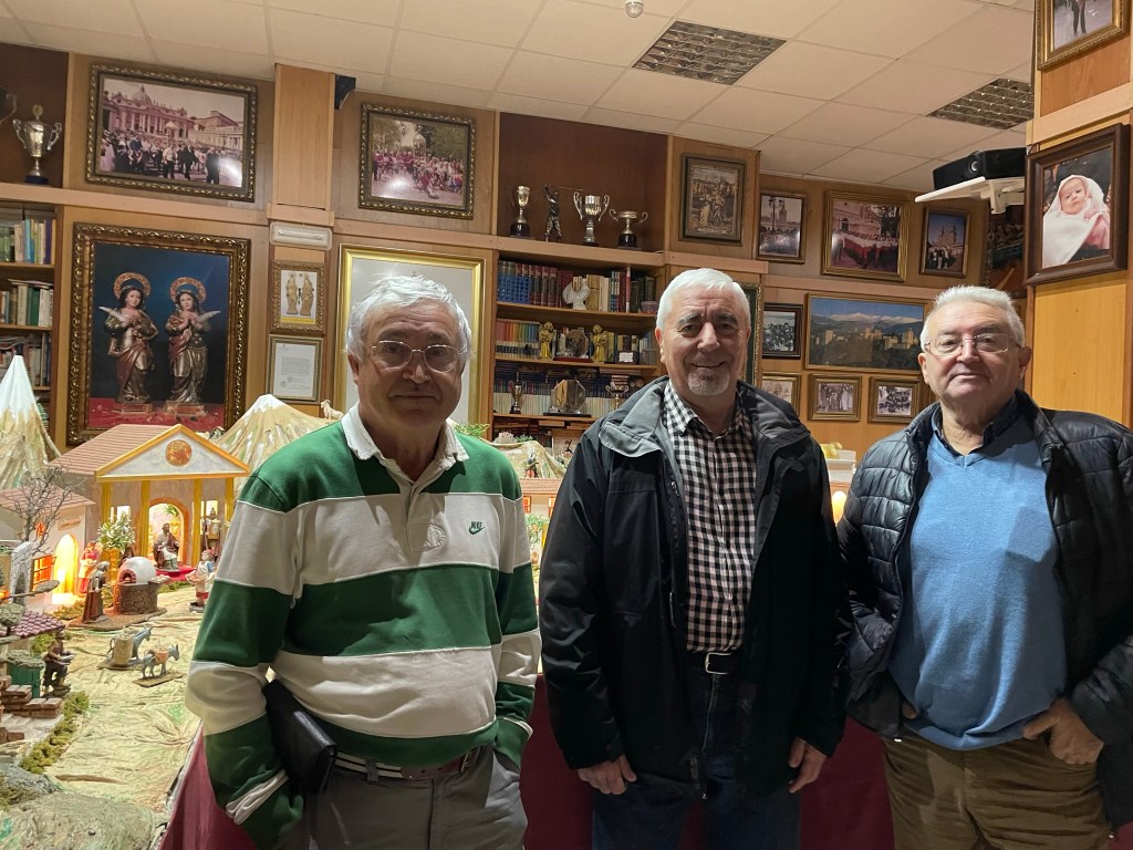 Artífices del belén de la hermandad de las santas Alodia y Nunilón en Benimaclet