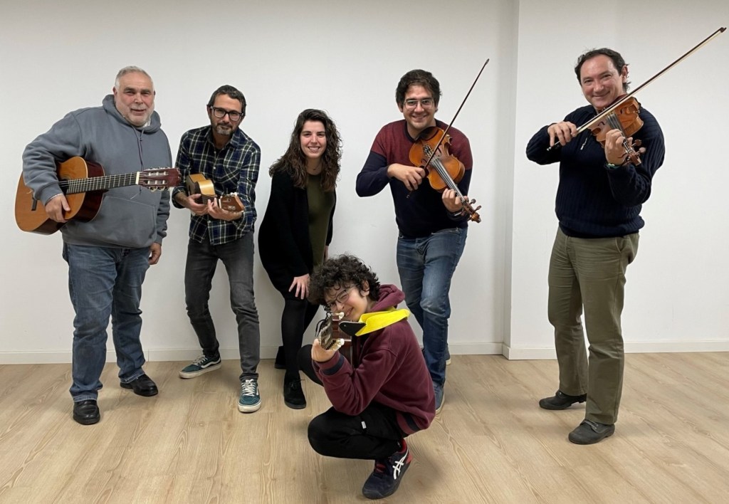 La rondalla tradicional del CIM Benimaclet