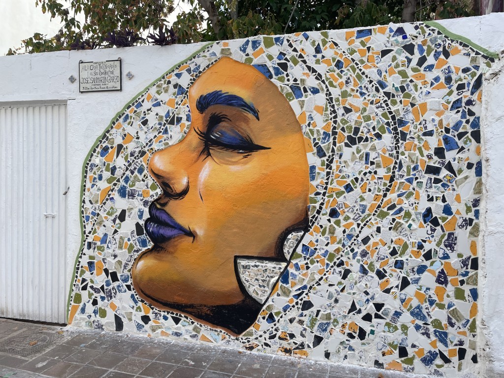 Mural de Alicia Nuro, Zhen, Rizos, Maik Illustrator y PatOne para el conFusión 2023. ©DsftBenimaclet