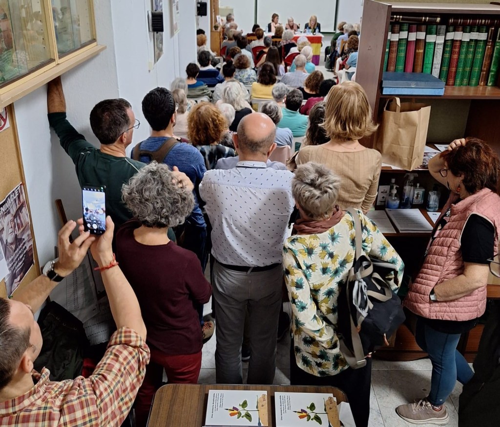 Presentación en Benimaclet del último libro de Elisa Sanchis