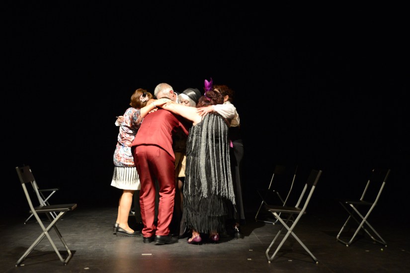 Una escena de la obra 'La troupe' en Benimaclet.