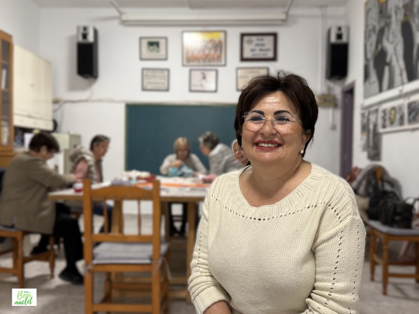 More coordina las clases de patchwork de la asociación vecinal de Benimaclet.