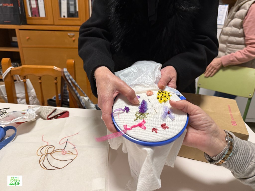 Creaciones del grupo de patchwork de la asociación vecinal de Benimaclet.